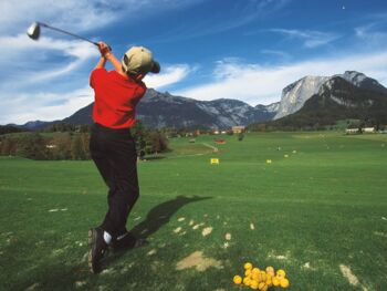 Golf and summer holiday at Lake Mondsee in Austria