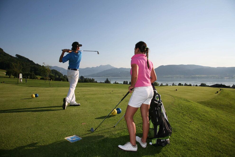 Golf spielen im Sommerurlaub am Mondsee im Salzkammergut