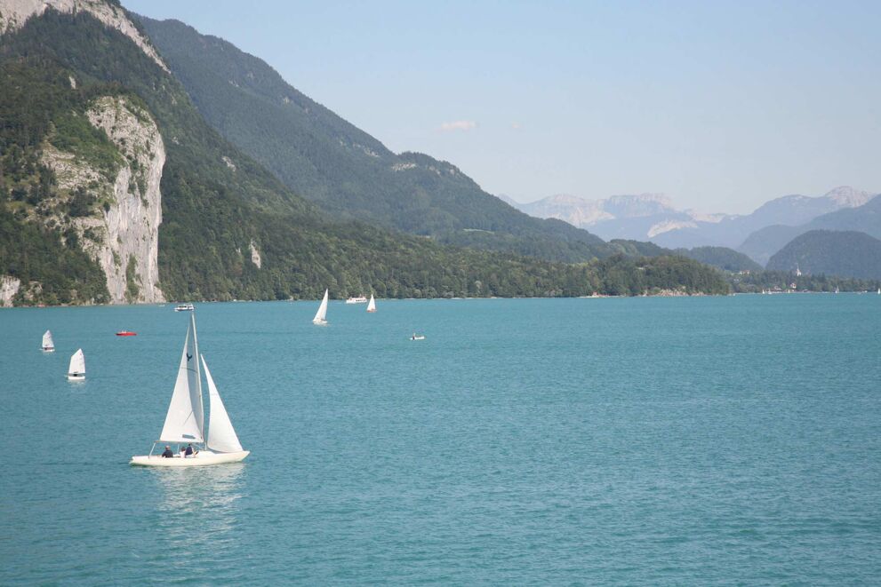 Segeln auf dem Mondsee im Salzkammergut